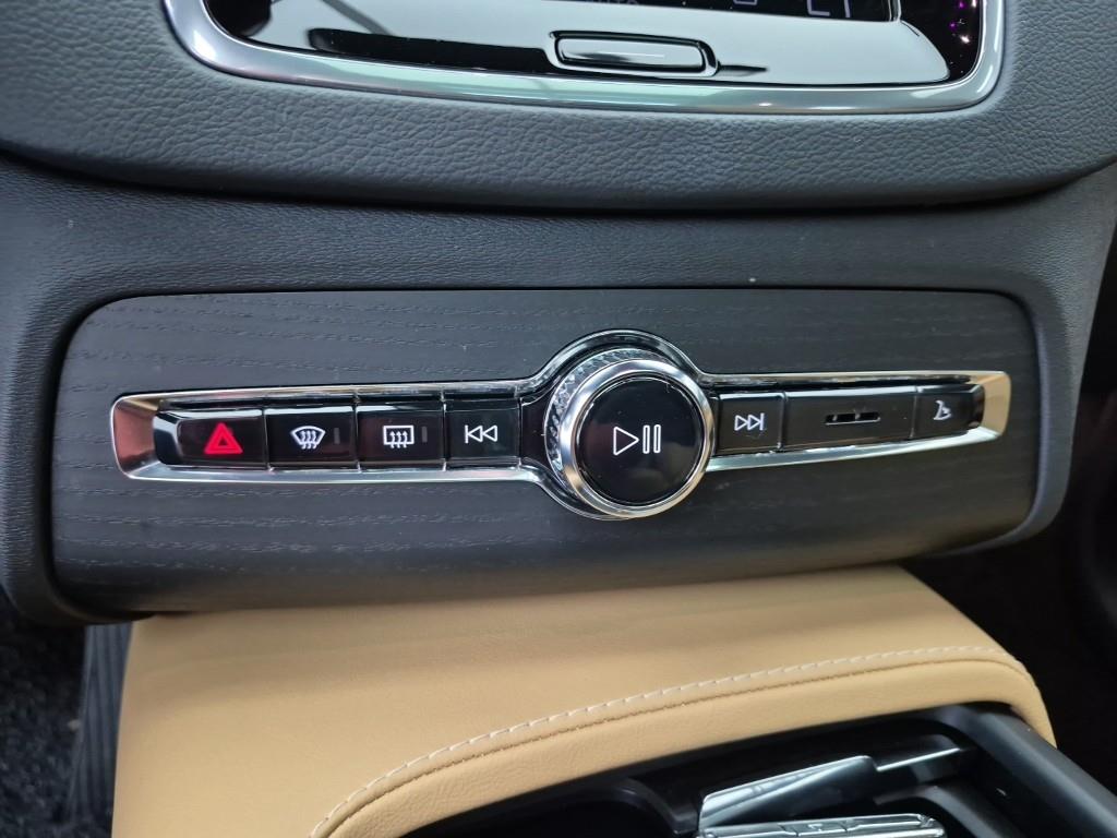 Volvo XC90 - Vista 10