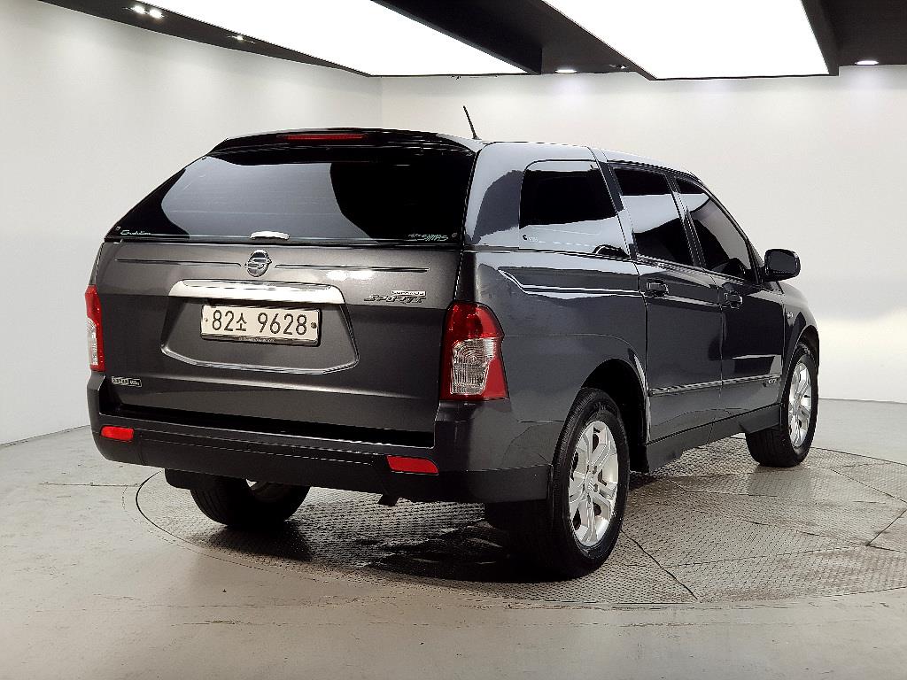 Ssangyong Korando - Vista 4