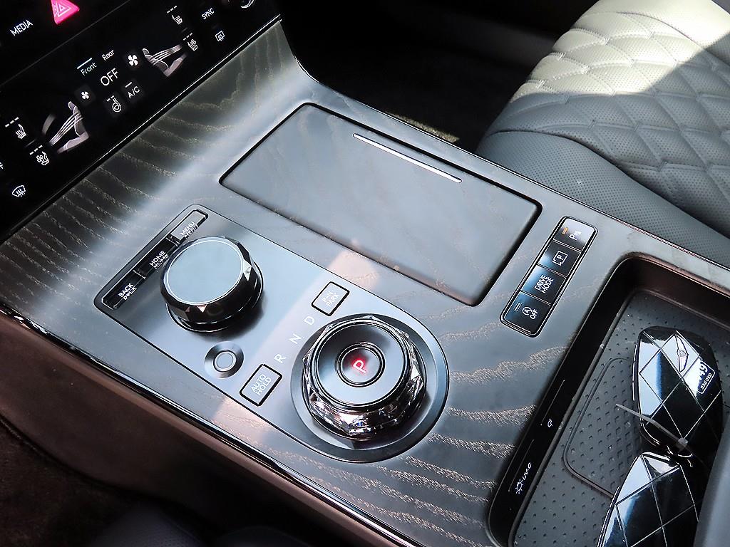 Genesis G80 - Vista 11