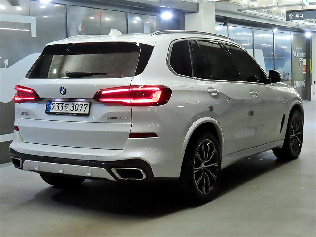 BMW X5 - Vista 4