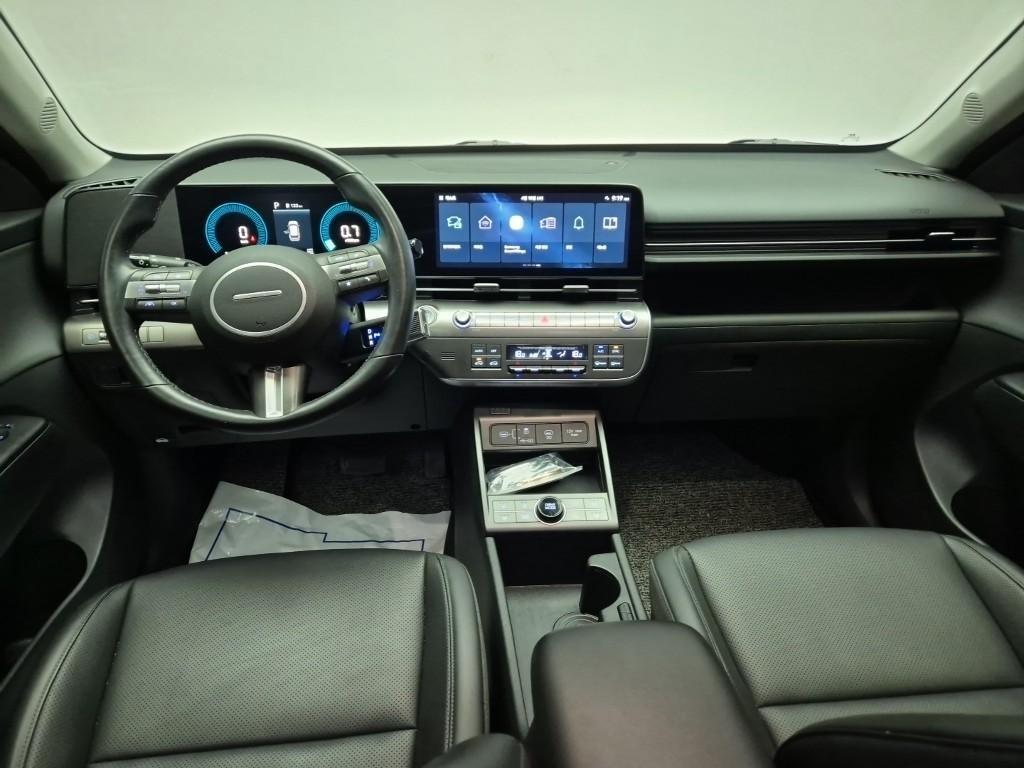 HYUNDAI Kona - Vista 7