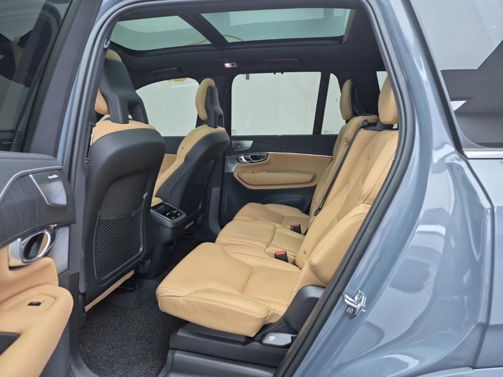 Volvo XC90 - Vista 12