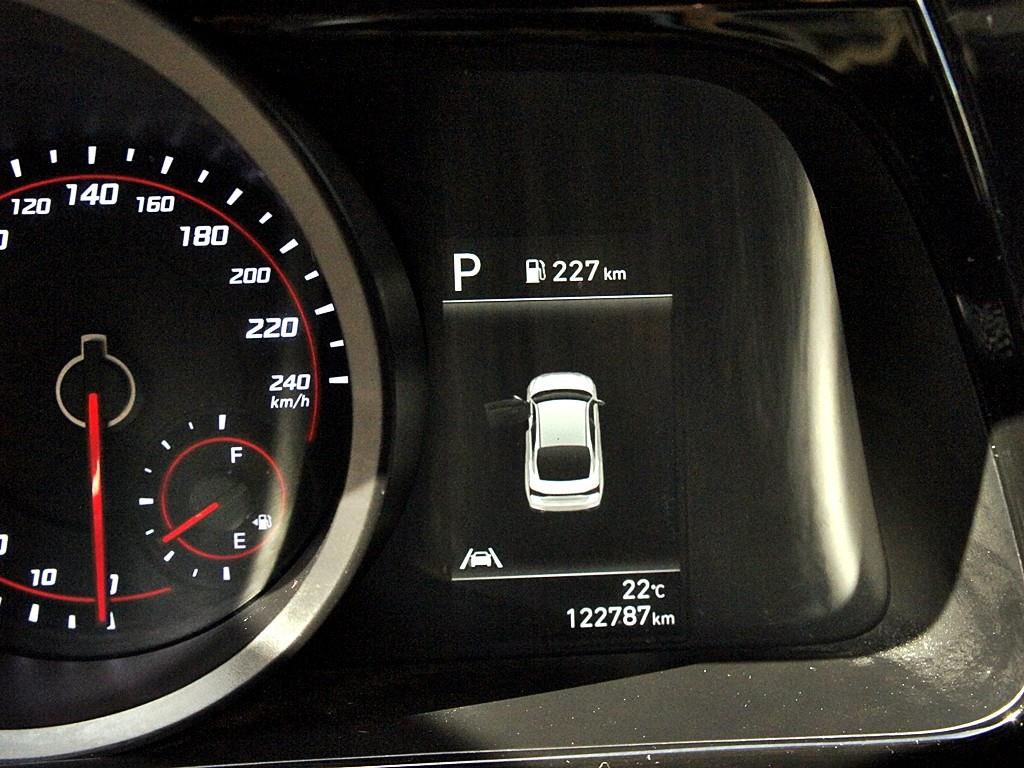 HYUNDAI Avante 2021 Blanco - Importación desde Corea - HF Imports Iquique - Foto 9