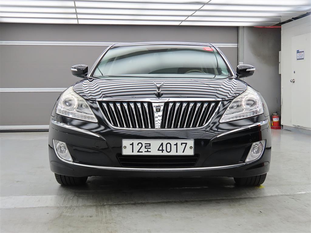 HYUNDAI Equus - Vista 2