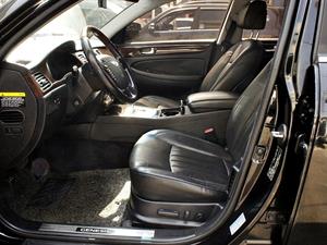 HYUNDAI Genesis - Vista 10