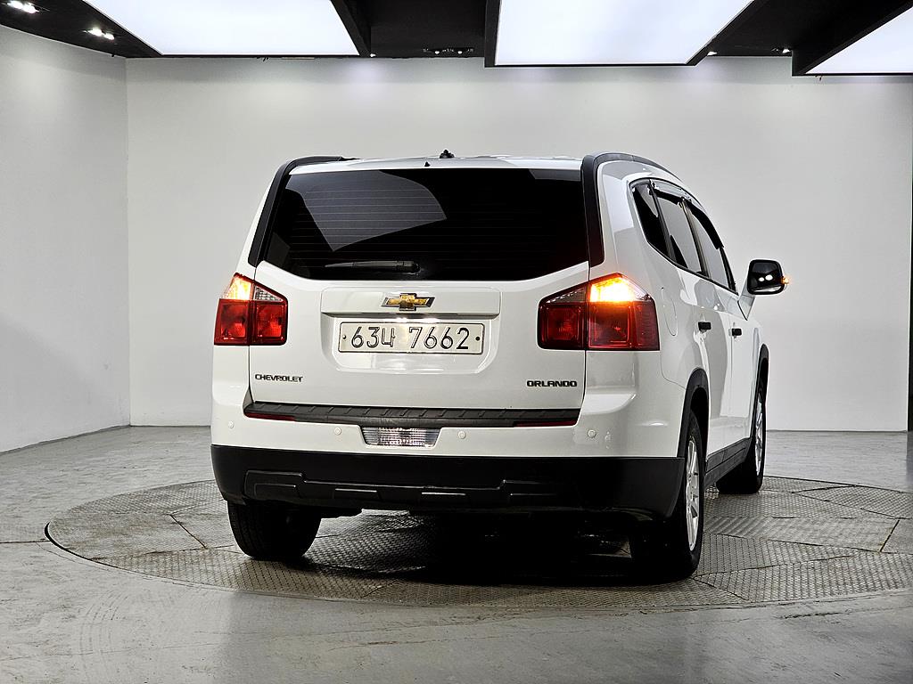 Chevrolet Orlando - Vista 3