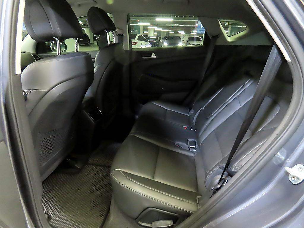 HYUNDAI Tucson - Vista 7