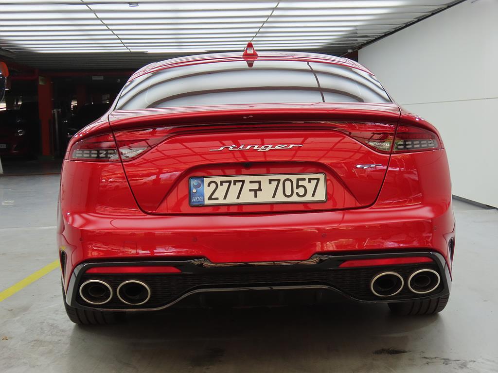 KIA Stinger - Vista 3