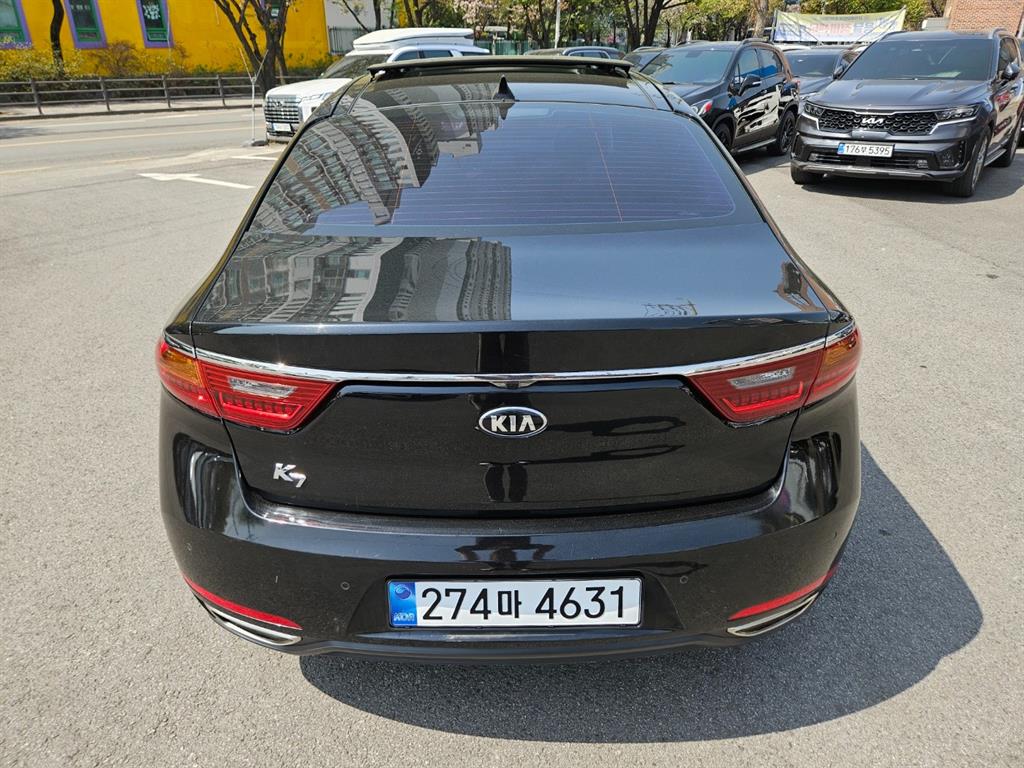 KIA K7 - Vista 4