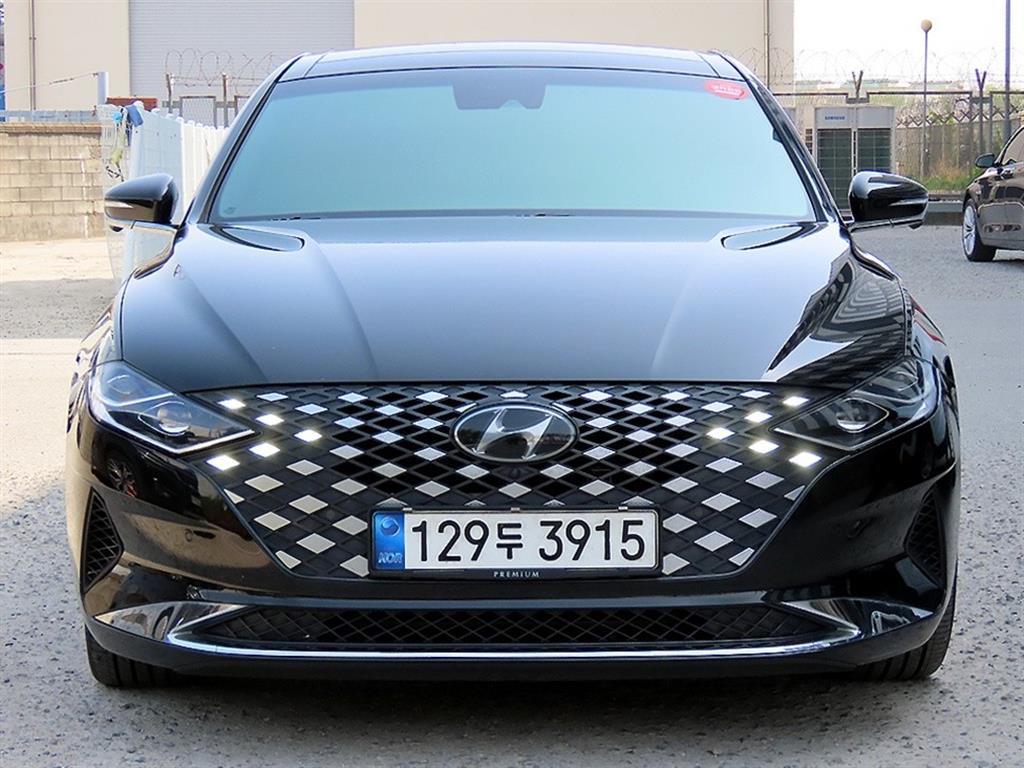 HYUNDAI Grandeur 2020 Negro - Importación desde Corea - HF Imports Iquique - Foto 1