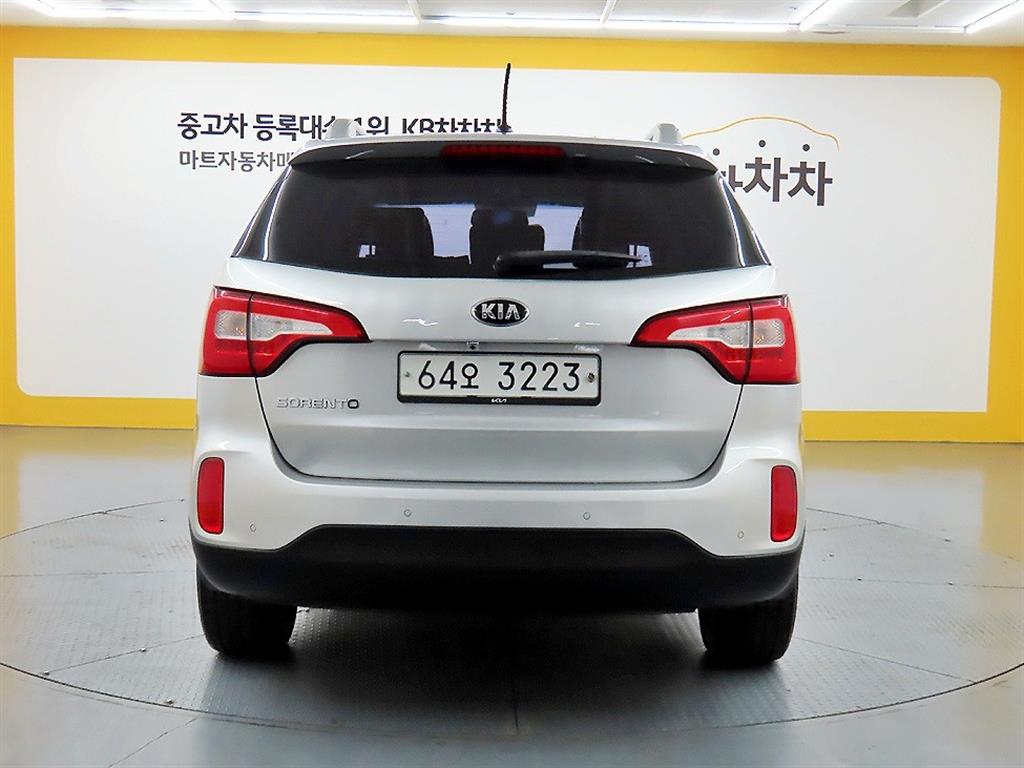 KIA Sorento - Vista 3