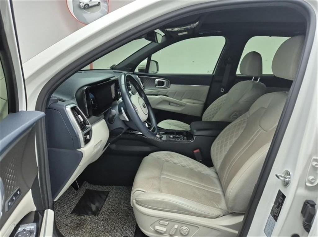 KIA Sorento - Vista 8