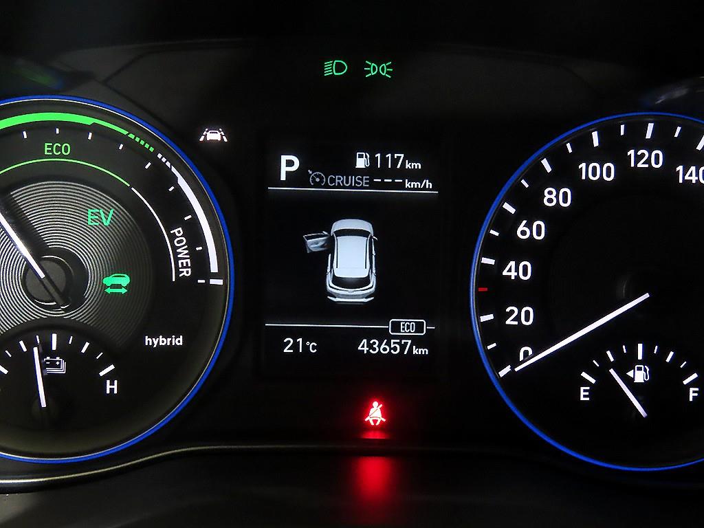 HYUNDAI Kona - Vista 9