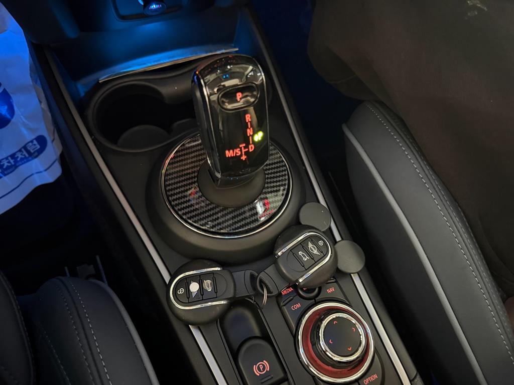 Mini Countryman - Vista 7