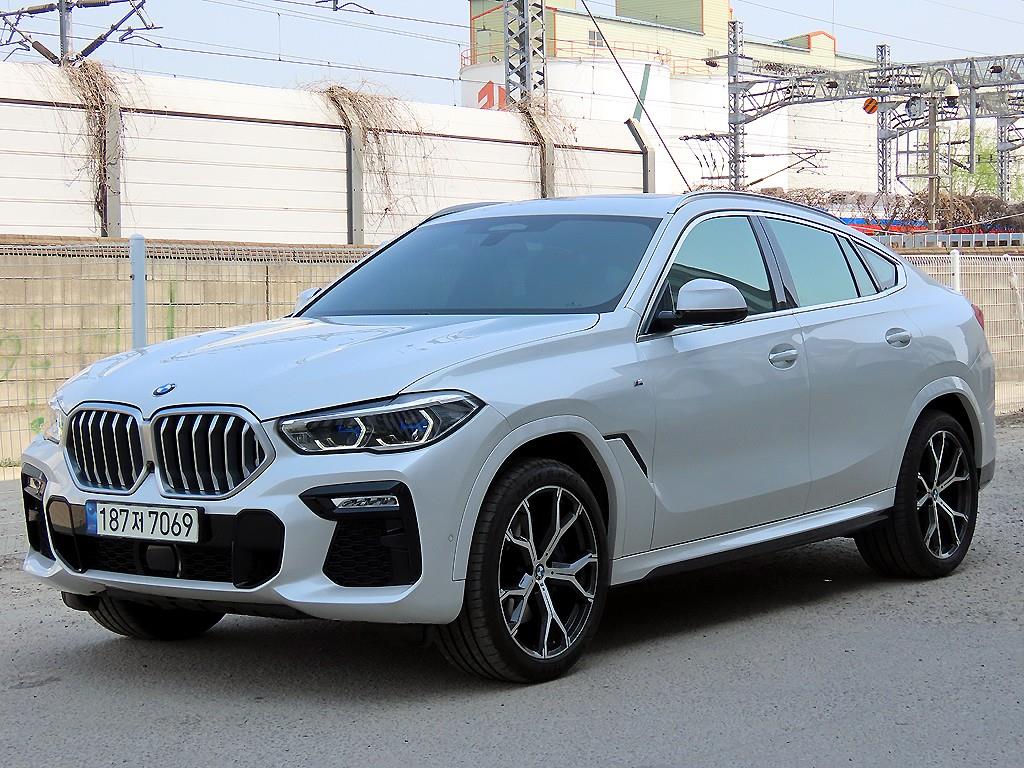 BMW X6 - Vista 2