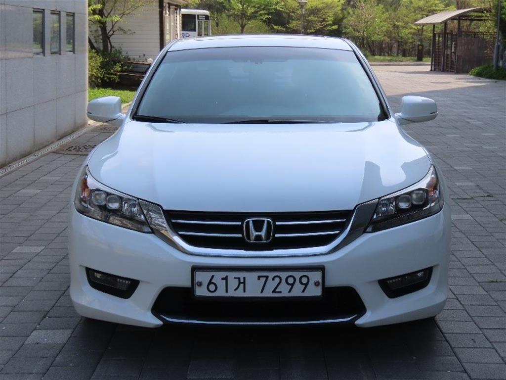 Honda Accord 2014 Blanco - Importación desde Corea - HF Imports Iquique - Foto 1