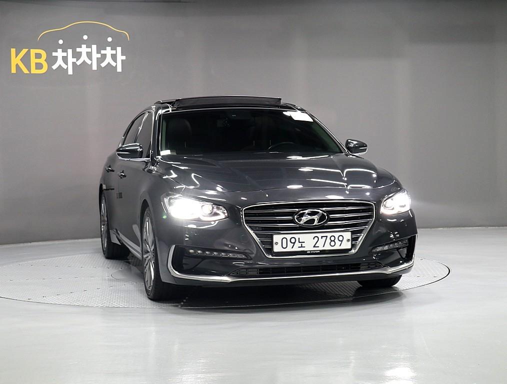 HYUNDAI Grandeur - Vista 2