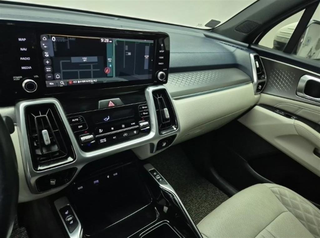 KIA Sorento - Vista 12