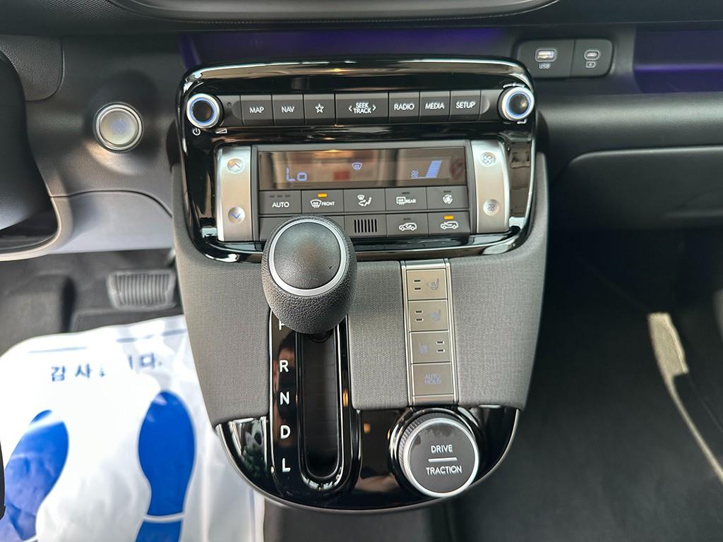 HYUNDAI Casper - Vista 11