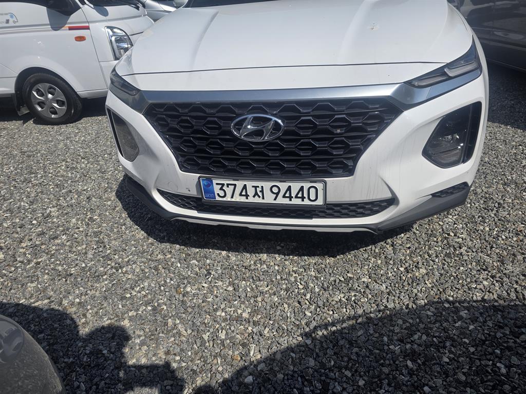 HYUNDAI Santa Fe - Vista 3