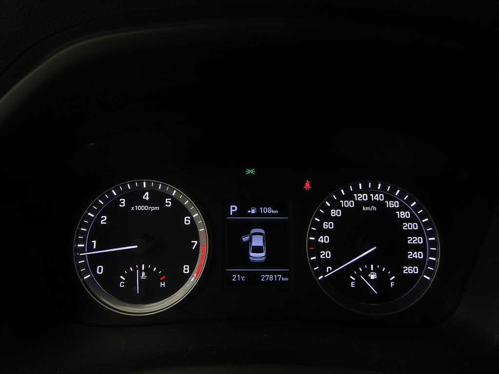 HYUNDAI Sonata - Vista 10