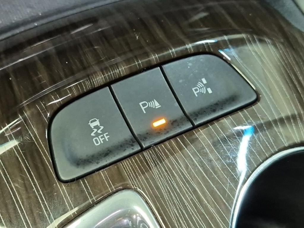Chevrolet Malibu 2017 Gris - Importación desde Corea - HF Imports Iquique - Foto 13