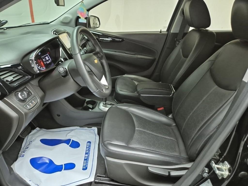 Chevrolet Spark - Vista 11