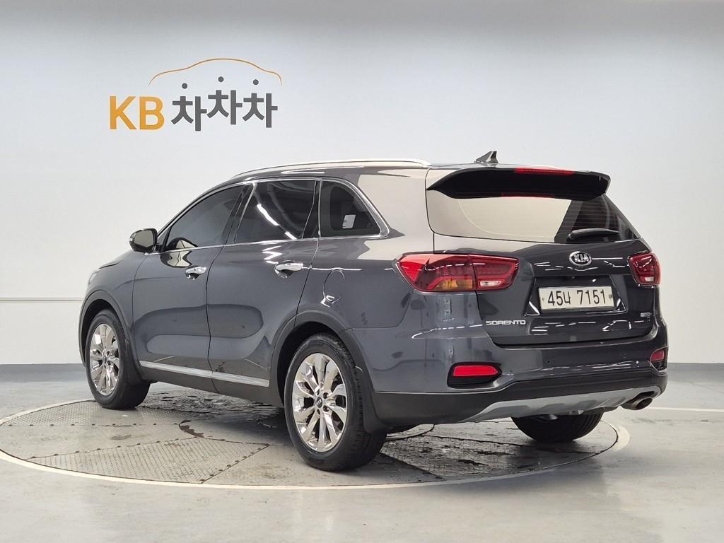 KIA Sorento - Vista 2