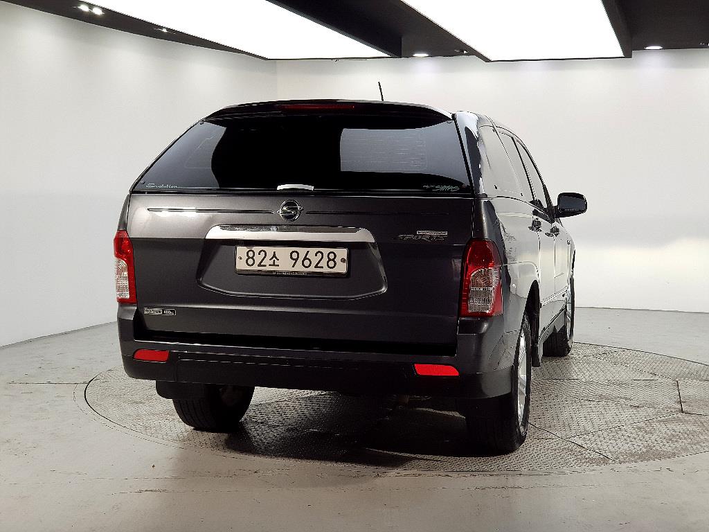 Ssangyong Korando - Vista 3