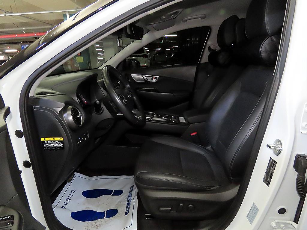 HYUNDAI Kona - Vista 6