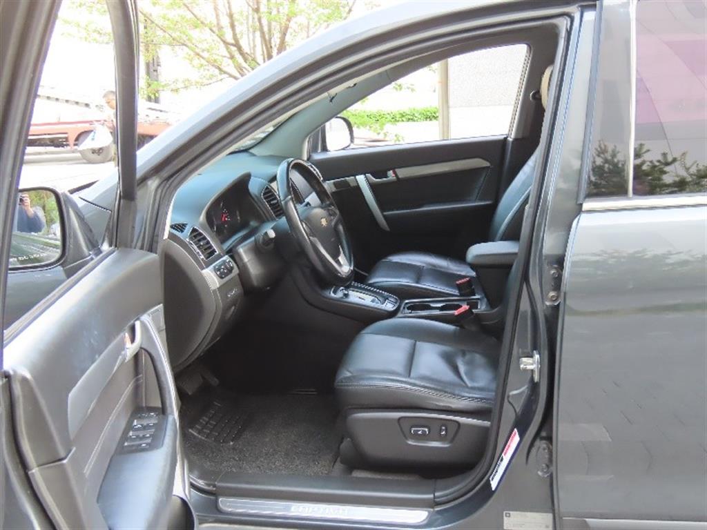 Chevrolet Captiva 2016 Gris - Importación desde Corea - HF Imports Iquique - Foto 13