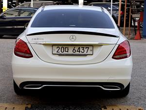 Mercedes Benz C Class - Vista 6