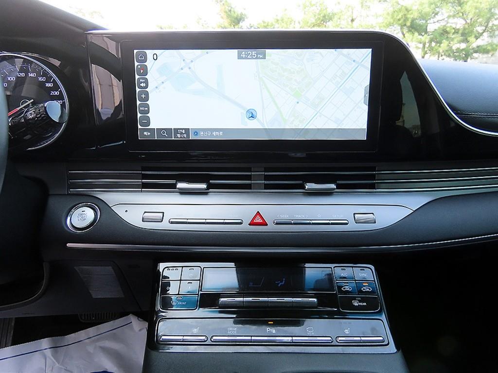 HYUNDAI Grandeur 2023 Blanco - Importación desde Corea - HF Imports Iquique - Foto 13