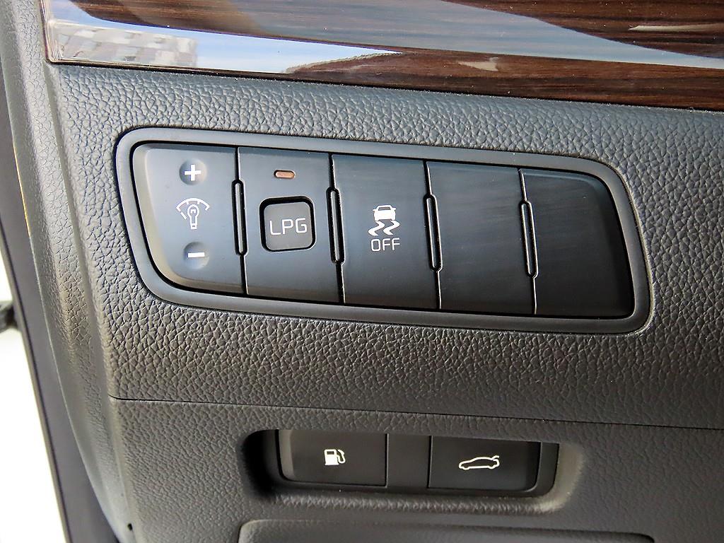 KIA K7 2015 Blanco - Importación desde Corea - HF Imports Iquique - Foto 13