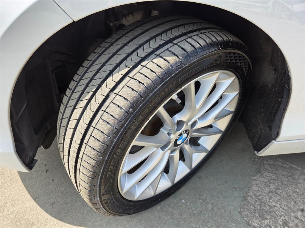 BMW 1 series 2016 Blanco - Importación desde Corea - HF Imports Iquique - Foto 20