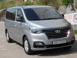 HYUNDAI Starex - Vista 4