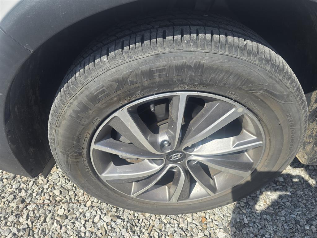 HYUNDAI Santa Fe - Vista 9