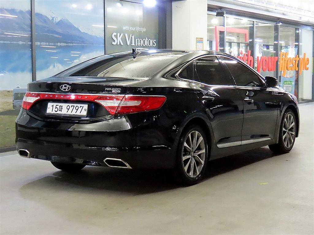 HYUNDAI Grandeur - Vista 4