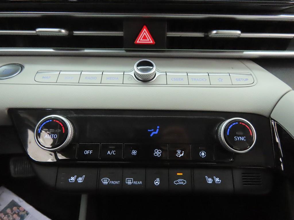 HYUNDAI Avante - Vista 12
