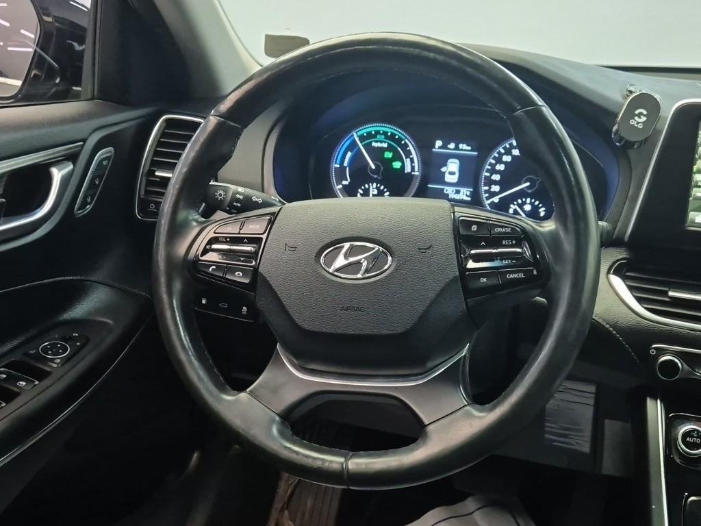 HYUNDAI Grandeur - Vista 9