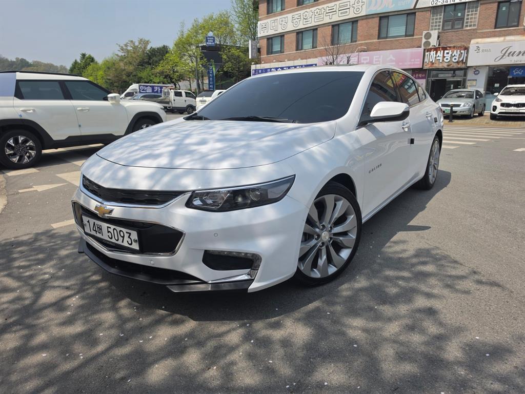 Chevrolet Malibu - Vista 2