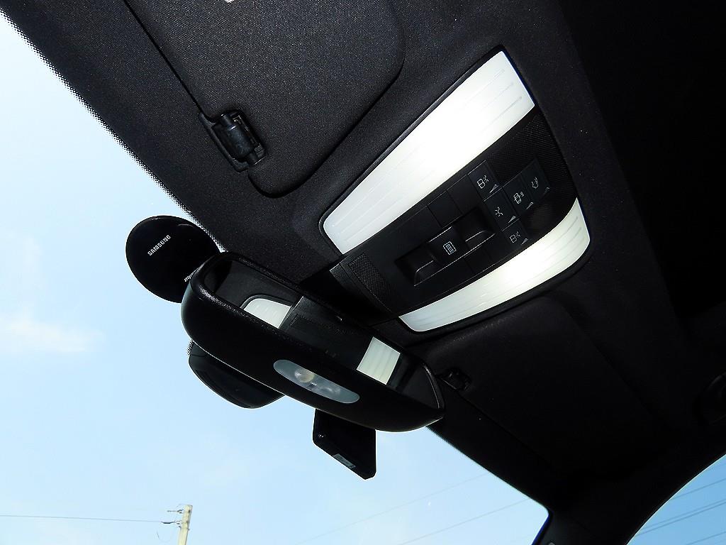 Mercedes Benz E class 2010 Gris - Importación desde Corea - HF Imports Iquique - Foto 14