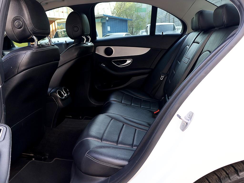 Mercedes Benz C Class 2018 Blanco - Importación desde Corea - HF Imports Iquique - Foto 12