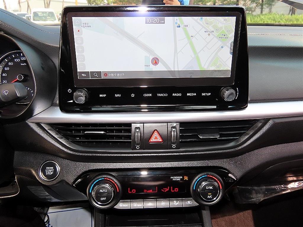 KIA K3 2022 Negro - Importación desde Corea - HF Imports Iquique - Foto 13