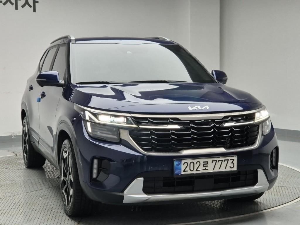 KIA Seltos - Vista 4