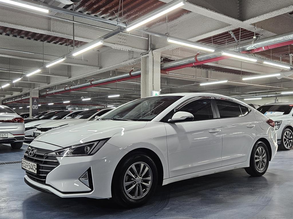 HYUNDAI Avante 2020 Blanco - Importación desde Corea - HF Imports Iquique - Foto 1