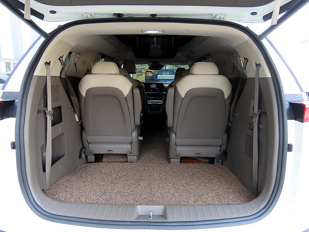 KIA Carnival 2023 Blanco - Importación desde Corea - HF Imports Iquique - Foto 16