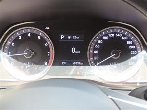 HYUNDAI Sonata - Vista 10