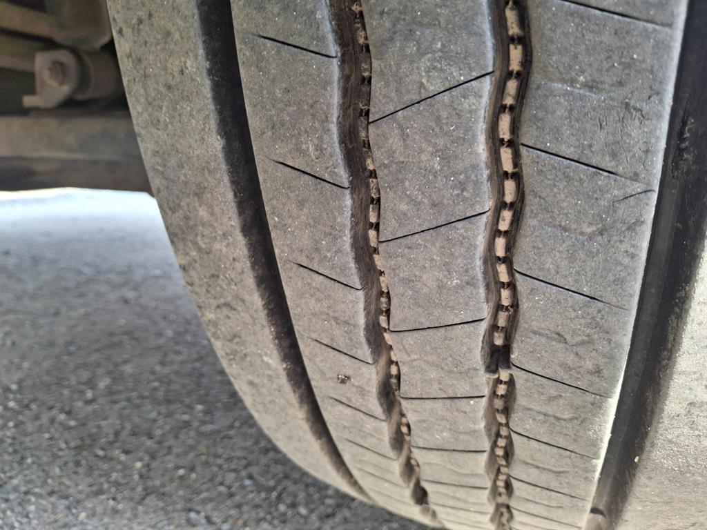 medium and large cargo Cargo - Vista 3