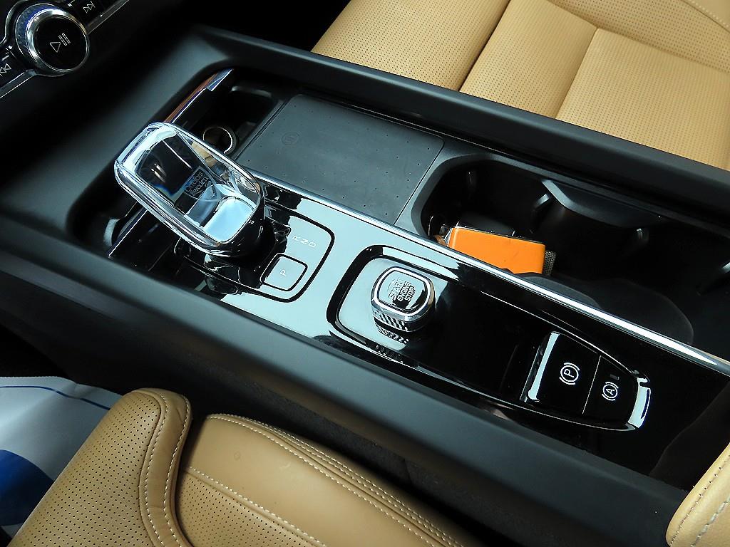 Volvo XC60 - Vista 11
